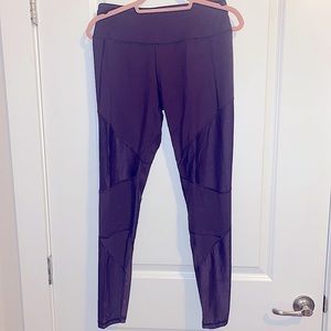 Victoria’s Secret Sport Leggings Medium Purple